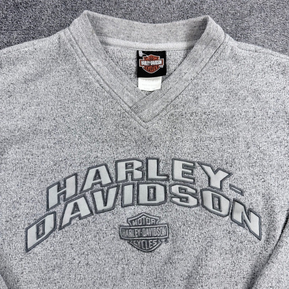 Harley Davidson V-Neck Sweatshirt Mens Medium Gray Embroidered Logo Pullover